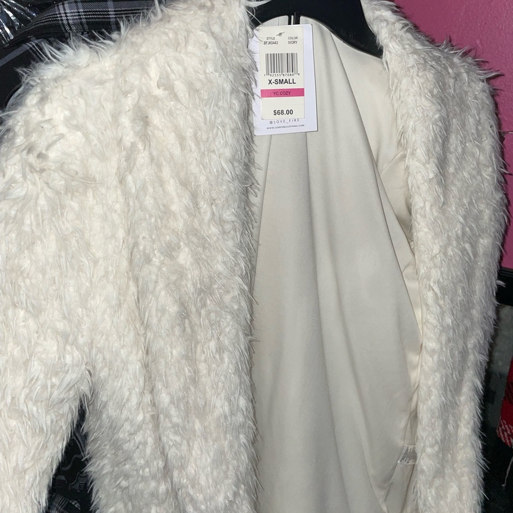 Never worn, Size Xs